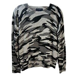 Chelsea & Theodore Cashmere Camo‎ Print Sweater Gray Small